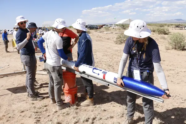 Loading Pitchfork onto the pad.